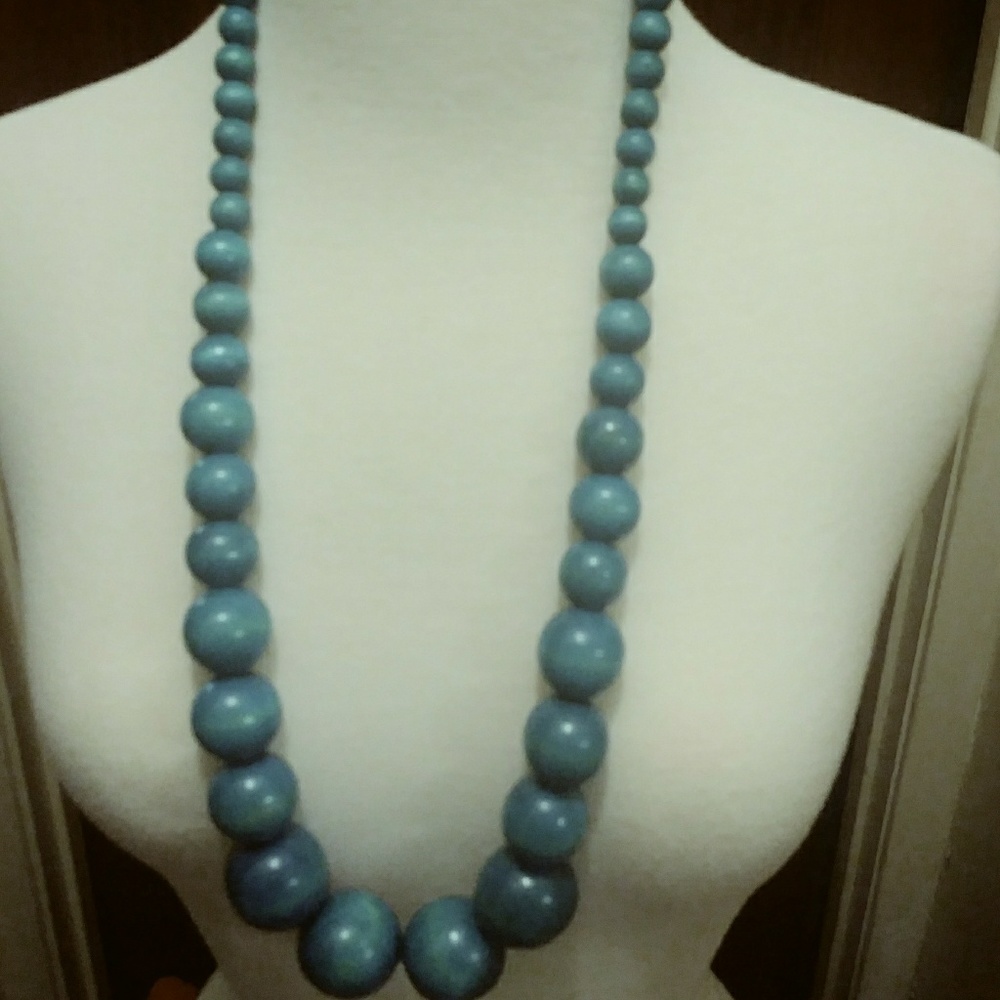 Teal Green Wooden Earring and Necklace Set